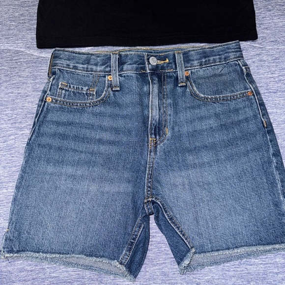 Girls Black Graphic Tank Top and Denim Shorts Set 10/12 - Picture 2 of 4